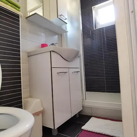Apartman Jadranka *